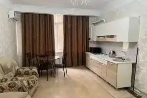 Uyutnaya v novostroyke so svezhim remontom s vidom na more Apartments, Izbarbash