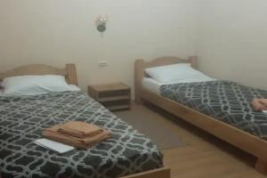 Dvuhmestnyy nomer s 2 otdelnymi krovatyami standart Apartments, Candripsh