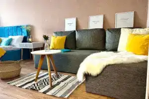 Dvushka v tsentre Apartments, Volgodonsk