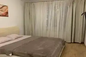 Bolshaya dvuhkomnatnaya v ZhK V Lesu Apartments, Angelovo