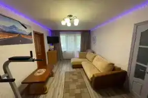 Uyutnye apartamenty, Chekhov