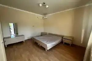 Dvuhmestnyy nomer s 1 krovatyu standart Apartments, Agudzera