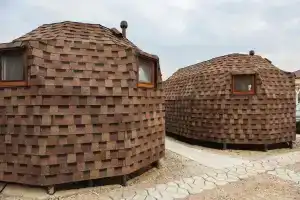 Uyutnyy zagorodnyy dom v tihom meste Cottage, Myndalne