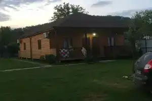 Vineyard cottage, Ldzaa