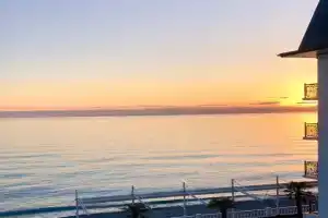 Apartamenty "Yug", Lazarevskoye