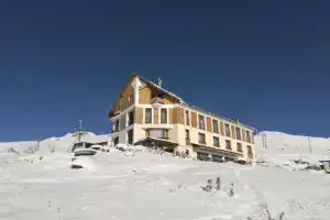 RezoHut, Gudauri