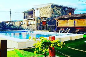 Meganom-Navarros Guest house, Myndalne