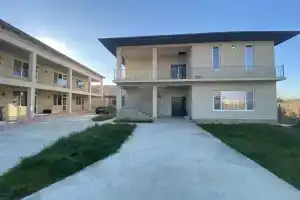 Tera Guest house, Alakhadzi