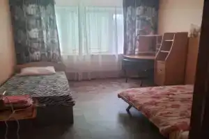 3-komnatnaya Apartments