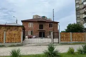 Adel Guest house, Pitsunda