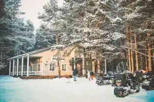 Semeynyy park Chyornaya Rechka Guest house, Vichelovo