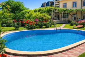 "Latif Samarkand" Hotel, Osh