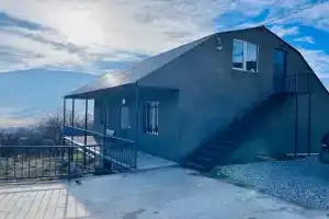 Dez Kontsept (Lori, Margaovit) Hotel, Lermontovo