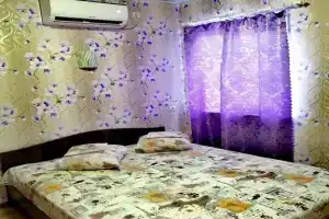 U Lyudmily Guest house, Berdyansk