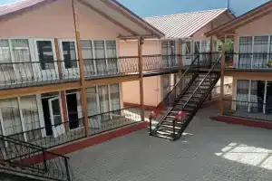 Baytik Guest house, Basteri