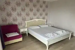 Naala Hotel, Novyjj Afon