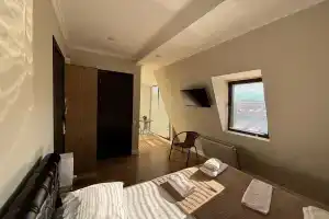 D and D Hotel, Tbilisi