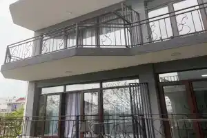 "Madona Homestay", Kobuleti
