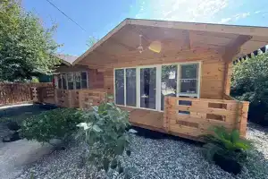 Dom pod klyuch Tourist base, Gagra