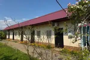 Guest house Amzara, Candripsh