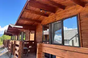 Uyut Tourist base, Candripsh