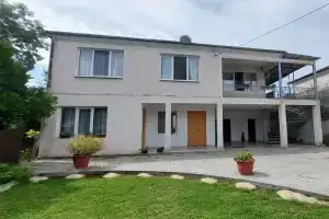 "Na Adleyba" Guest house, Pitsunda
