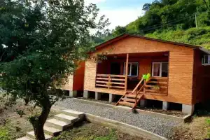 Dom dlya otdyha na Rybzavodskoy Tourist base, Ldzaa