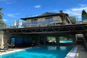 "Hyugge na Ozere" Hotel, Pargolovo