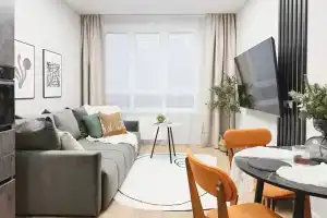 Prostornaya s kaminom u metro Rumyantsevo Apartments, Dudkino