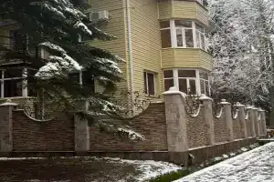 "Viktoriya" Guest house, Gorjatschi-Kljutsch