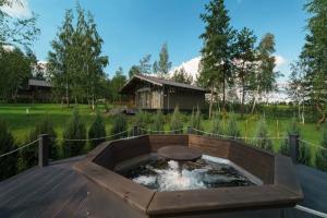 Recreation center "Gornolyzhnyy semeynyy kompleks Hillpark", Bolshaya Kuzminka