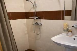 "Hotel New terrace", Turkistan