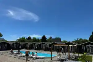 "Kottedzhnyy kompleks Ugolek" Tourist base, Pitsunda