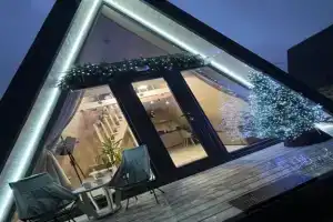 "A-Frame" Tourist base, Drakino