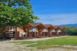 "Islamiya" Tourist base, Khypsta