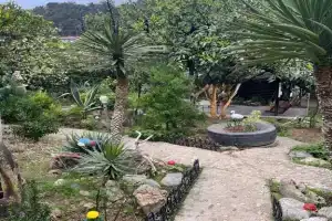 "Bagira" Guest house