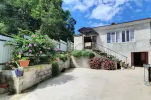 Guest house "U Davida", Novyjj Afon