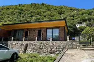 "Adam's Estate" Guest house, Novyjj Afon