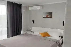 Guest House on Oktyabrskaya, Candripsh