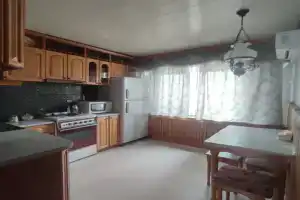 2-komnatnaya Apartments, Lesozavodsk