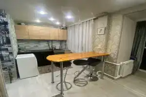 Studiya Apartments, Kostova