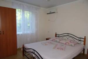 Semeynyy nomer standart Apartments, Novyjj Afon