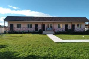 Mimoza Guest house, Alakhadzi