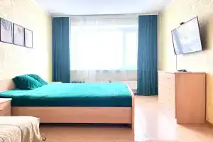 Uyutna Odnokomnatnaya v tsentre Noyabrska Apartments