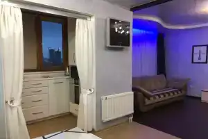 Uyutnaya prostornaya studiya Apartments