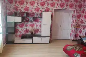 Uyutnaya komnata v chastnom dome v tihom rayone goroda Apartments