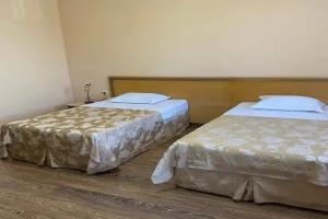 Chetyryohmestnyy nomer Lyuks Premium Apartments, Jefremow