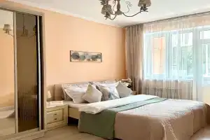 3-kom Bayhouse v ZhK Vernyy dlya 8-h gostey, Almaty