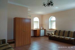 Elf Guest house, Sevastopol