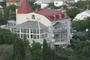 Tsvetok i kamen Hotel, Morskoye